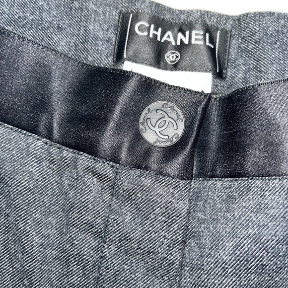 Chanel Gray Pants With Bow Accents - Size FR 42 - Picture 9 of 16
